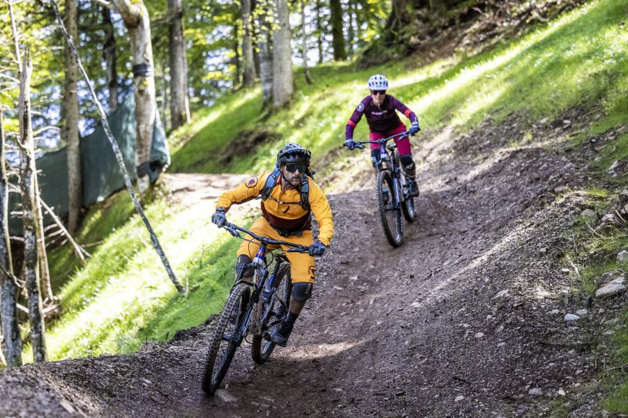 mountainbike guiding